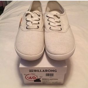 Billabong canvas shoes